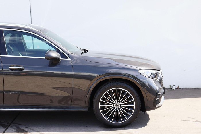 2024 Mercedes-Benz GLC-Class GLC300