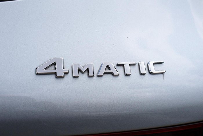 2021 Mercedes-Benz GLC-Class GLC300