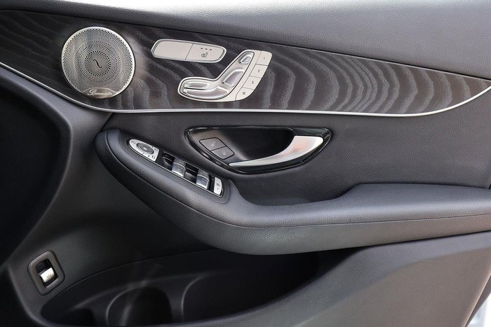 2021 Mercedes-Benz GLC-Class GLC300