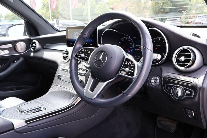 2021 Mercedes-Benz GLC-Class GLC300