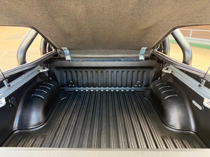 2019 Nissan Navara N-TREK