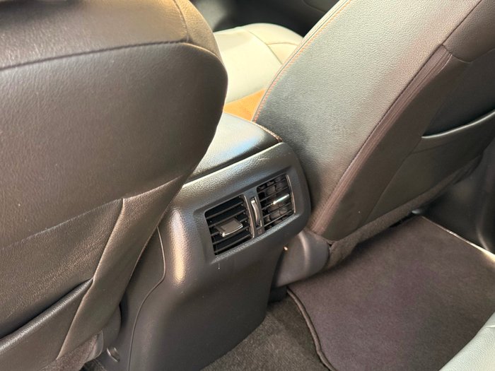 2019 Nissan Navara N-TREK