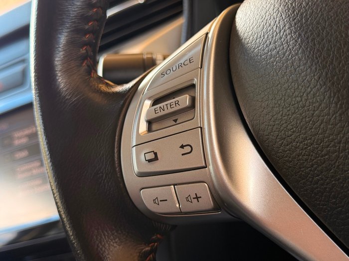2019 Nissan Navara N-TREK