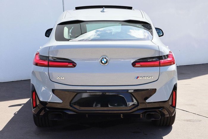 2022 BMW X4 M40i