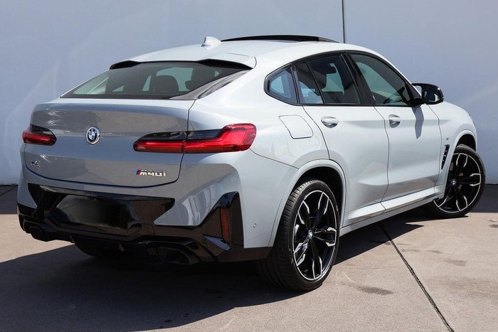 2022 BMW X4 M40i