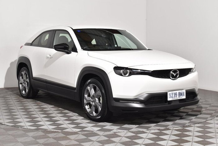 2022 Mazda MX-30 G20e Evolve