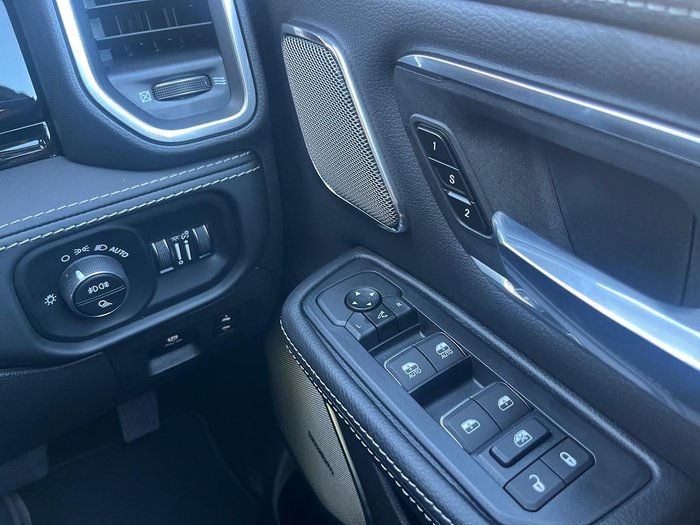 2025 RAM 1500 Laramie Sport Hurricane SO RamBox