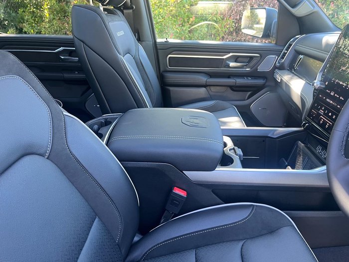 2025 RAM 1500 Laramie Sport Hurricane SO RamBox