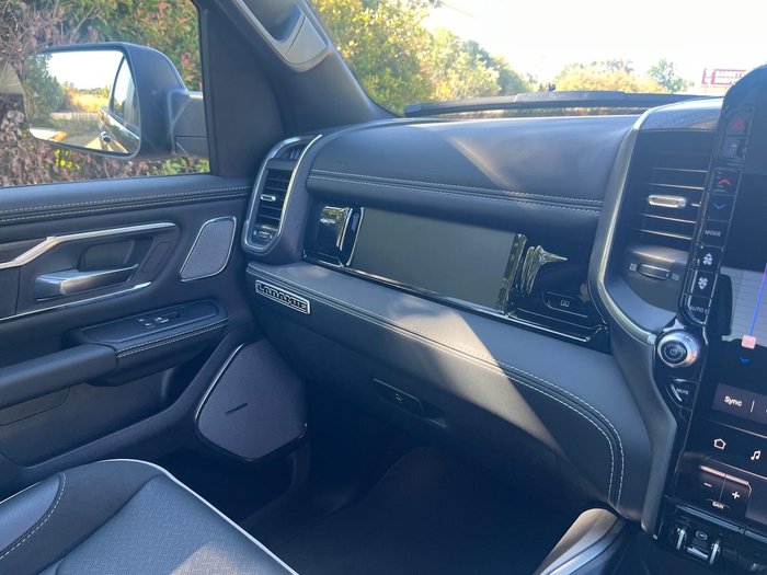 2025 RAM 1500 Laramie Sport Hurricane SO RamBox