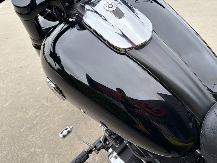 2016 HARLEY-DAVIDSON FXSB SOFTAIL BREAKOUT