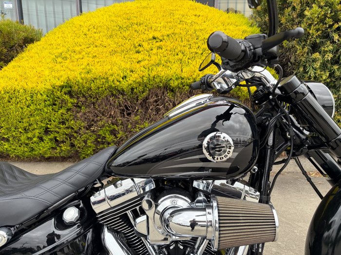 2016 HARLEY-DAVIDSON FXSB SOFTAIL BREAKOUT