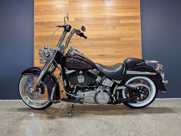 2017 Harley-davidson FLSTN SOFTAIL DELUXE Purple