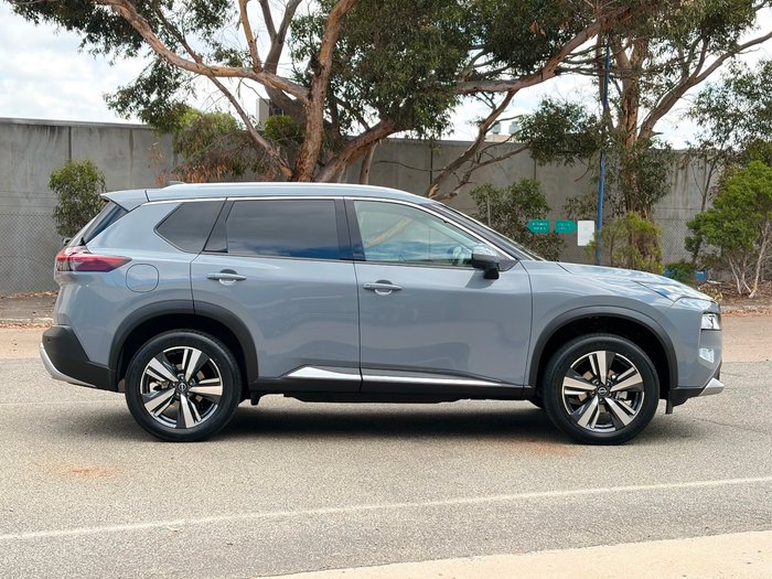 2025 Nissan X-TRAIL Ti-L