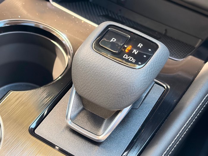 2025 Nissan X-TRAIL Ti-L