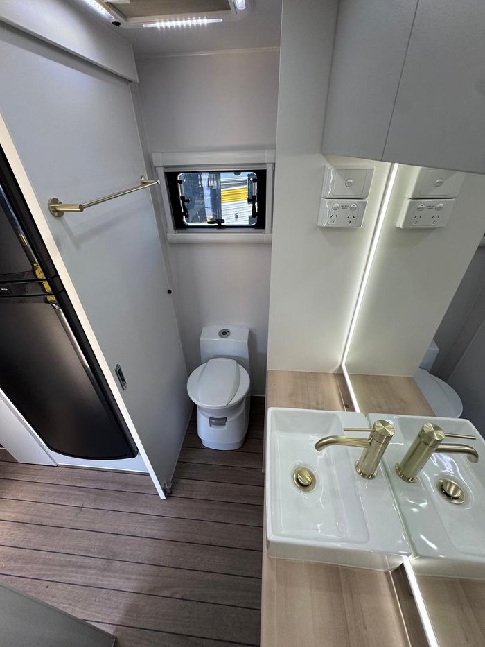 2025 ROADHOUSE CARAVANS RH20.6 Off Road