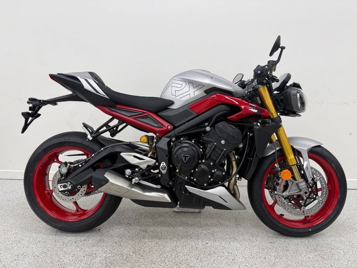 2026 Triumph 2026 Triumph 765CC STREET TRIPLE RX Road
