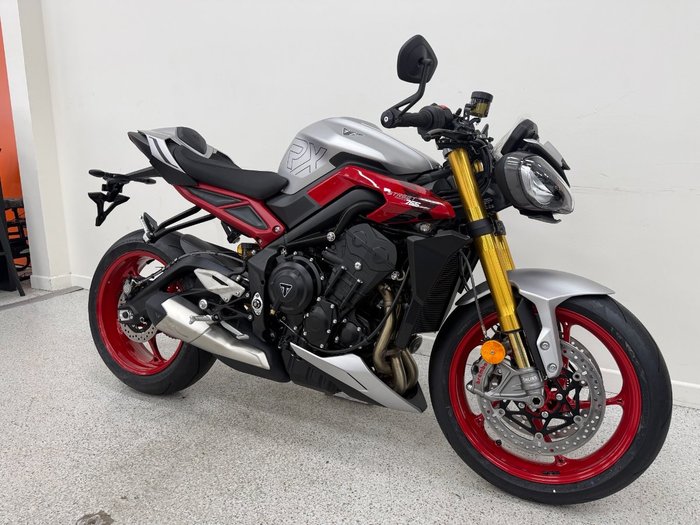 2026 Triumph 2026 Triumph 765CC STREET TRIPLE RX Road