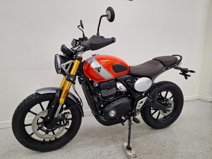 2026 Triumph 2026 Triumph 400CC SCRAMBLER 400 X Road MATT BAJA ORANGE