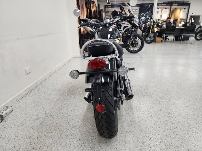 2026 Triumph BONNEVILLE SPEEDMASTER BLACK/WHIT