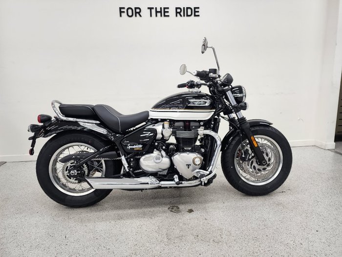 2026 Triumph BONNEVILLE SPEEDMASTER BLACK/WHIT