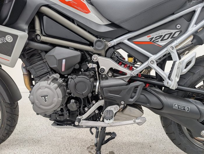 2026 Triumph TIGER 1200 GT PRO ALPINE SNOWDONIA WHITE