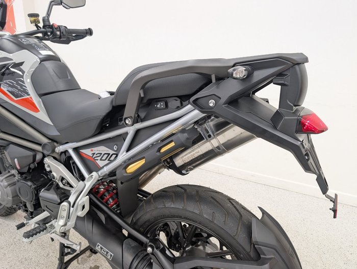 2026 Triumph TIGER 1200 GT PRO ALPINE SNOWDONIA WHITE