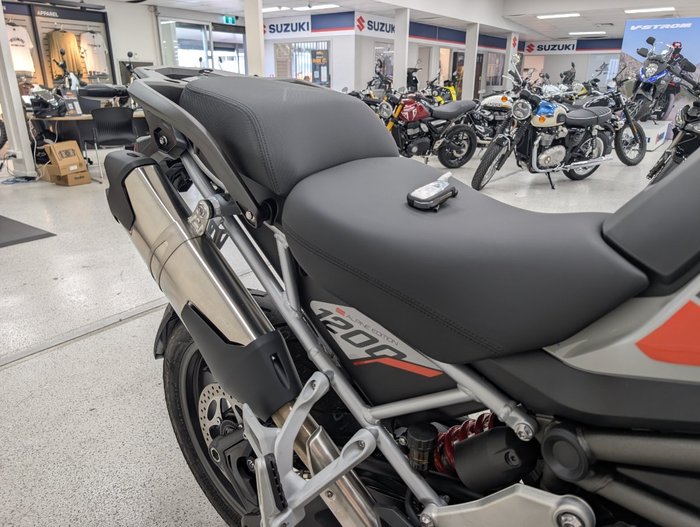 2026 Triumph TIGER 1200 GT PRO ALPINE SNOWDONIA WHITE