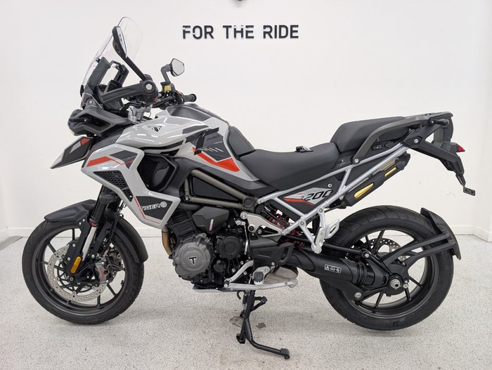 2026 Triumph TIGER 1200 GT PRO ALPINE SNOWDONIA WHITE