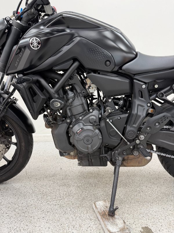 2024 YAMAHA MT-07 LA (ABS) Black
