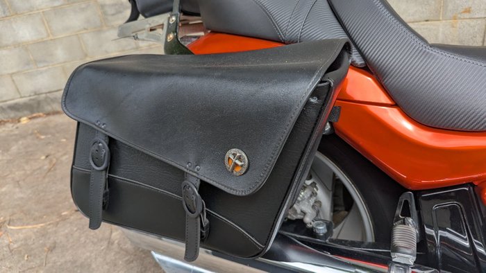 2008 Suzuki VZR 1800 BOULEVARD (M109R) Orange