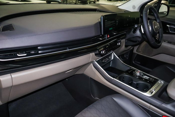 2025 Kia Carnival GT-Line