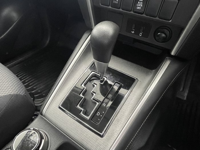 2021 Mitsubishi Triton GLX+