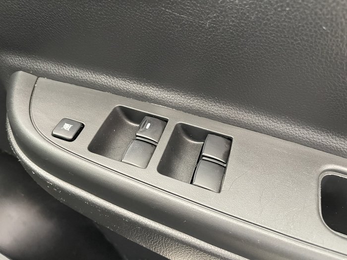 2021 Mitsubishi Triton GLX+