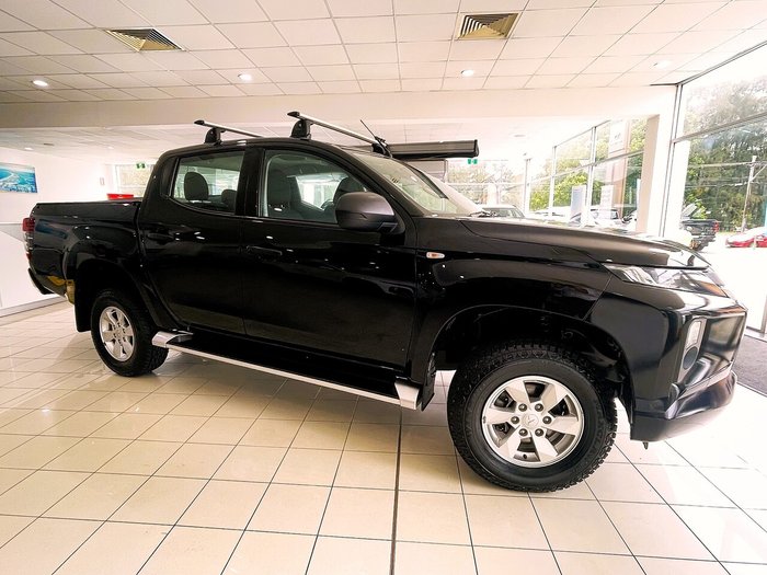 2021 Mitsubishi Triton GLX+