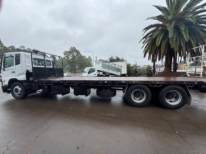 2012 UD Pk PK 17 280 WHITE