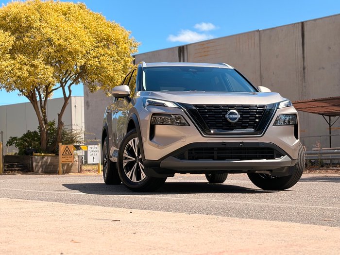 2025 Nissan X-TRAIL ST-L e-POWER