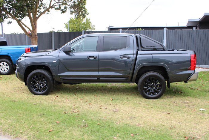 2025 Mitsubishi Triton GLX-R
