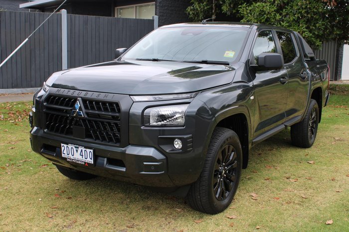 2025 Mitsubishi Triton GLX-R