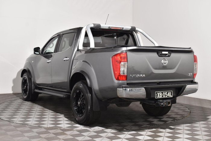 2019 Nissan Navara ST