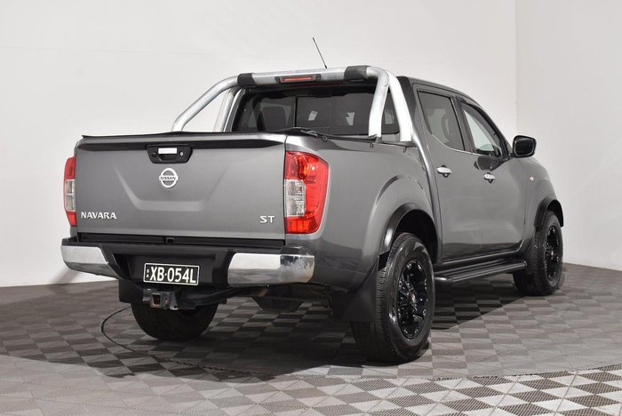 2019 Nissan Navara ST
