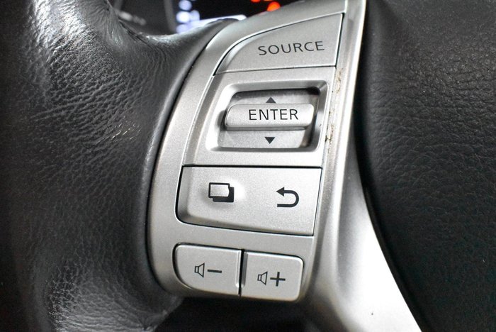 2019 Nissan Navara ST