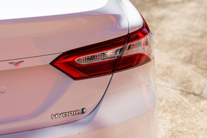 2020 Toyota Camry Ascent AXVH71R Glacier White