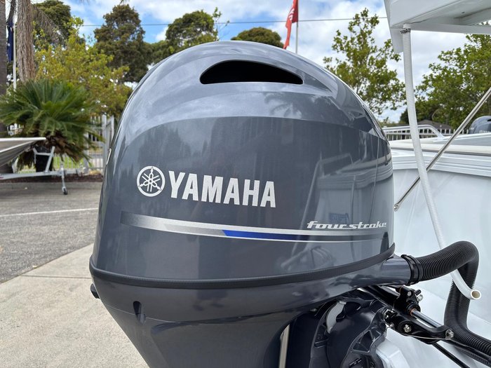 2026 QUINTREX 500 Fishabout Pro