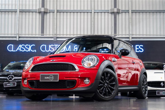 2012 MINI Hatch Cooper S R56 LCI Chilli Red