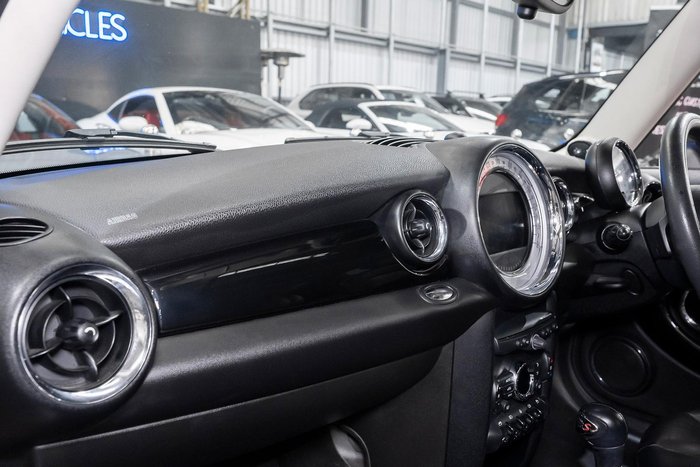 2012 MINI Hatch Cooper S R56 LCI Chilli Red