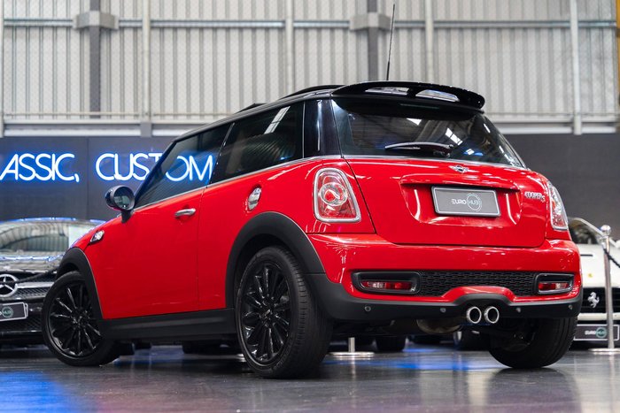 2012 MINI Hatch Cooper S R56 LCI Chilli Red
