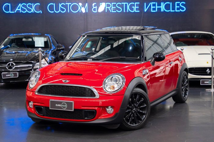 2012 MINI Hatch Cooper S R56 LCI Chilli Red