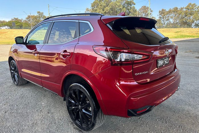2021 Nissan QASHQAI Midnight Edition