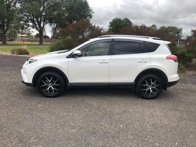 2018 Toyota RAV4 GXL