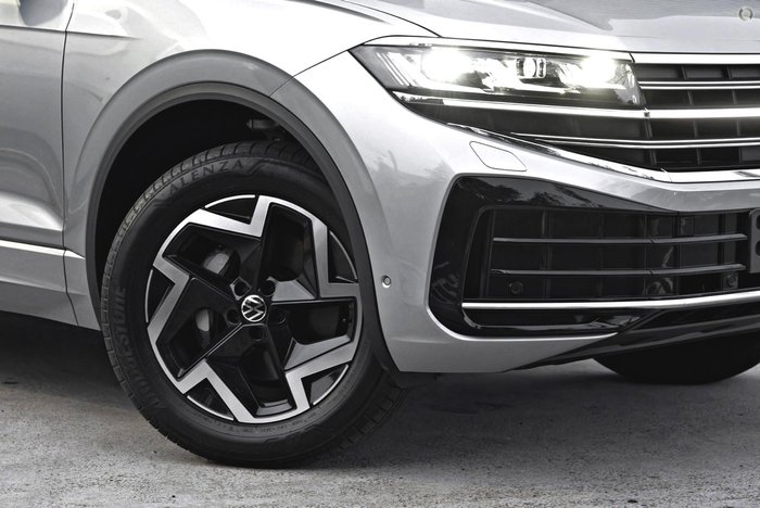 2025 Volkswagen Touareg 170TDI